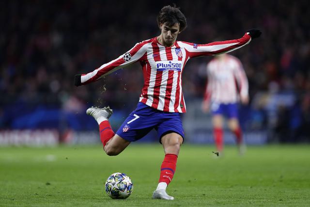 他的表现不 他的表现不