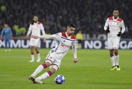 时而低迷的 时而低迷的